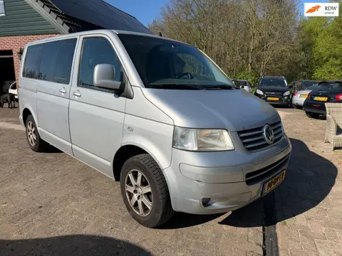 Volkswagen Transporter 2.5 TDI 300 Budgetline DC NIEUWE APKTOT4-2027