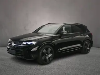 Volkswagen Touareg R Edition 3.0 TSI eHybrid 462pk Tiptronic Trekhaak, DYN audio, Luchtvering, Leder