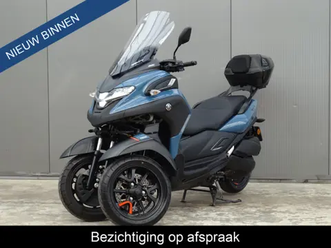 Yamaha Tricity 300 ABS * VERHOOGD WINDSCHERM * TOPKOFFER !!