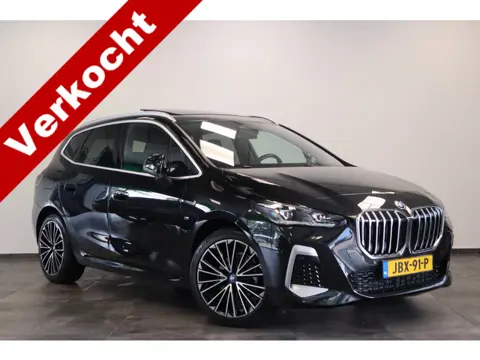 BMW 2 Serie Active Tourer M-Sport 225e xDrive HUD Keyless Go/Start 360 camera LED 24 maanden garanti