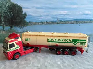 van den Bosch Volvo AWM