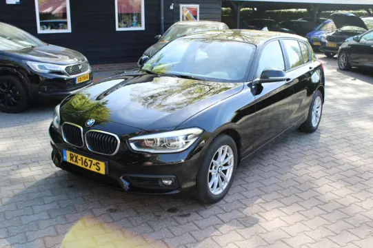 BMW 1-SERIE 118I Executive  Automaat - Navi Clima 