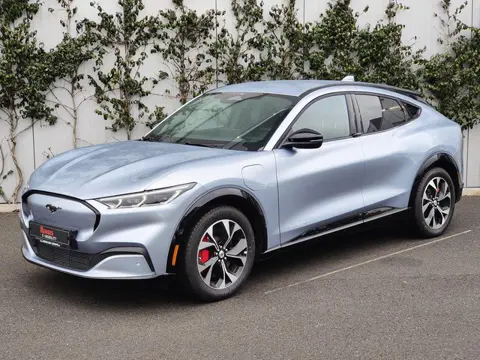 Ford Mustang Mach-E 75kWh AWD *Lease mij v.a.699,- pm*