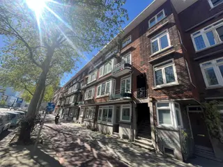 Woning aan de Rochussenstraat te Rotterdam