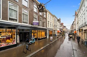 Woning aan de Noordeinde te Den Haag