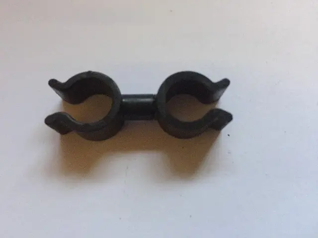 90412190 klem Benzineslang Opel Corsa B