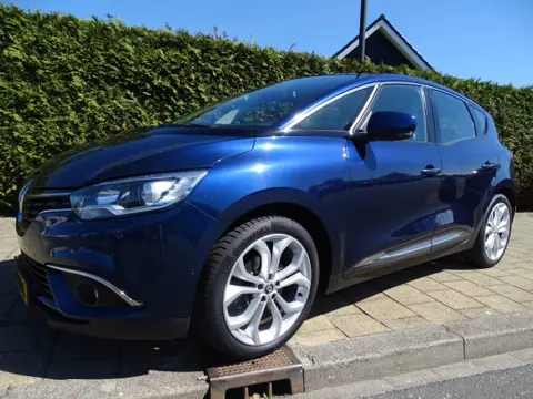 RENAULT SCENIC 1.2 TCE INTENS-Navi-Clima-Cam-Keyless-Blth-