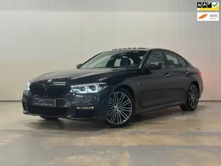 BMW 5-serie 530i High Executive | NAP | SCHUIF/KANTEL | M-SPORT | LEDER | CAMERA