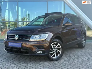 Volkswagen Tiguan 1.4 TSI ACT Highline 150pk Automaat / Panoramadak / Stoelverwarming