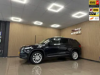 Skoda Kodiaq 1.5 TSI Business Edition * Automaat / Carplay / LED / Camera / 18" LM Velgen / NL Auto 
