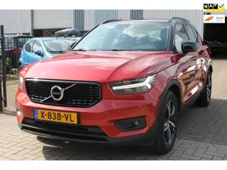 Volvo XC40 1.5 T2 R-Design Leer ACC Keyless Camera Nw.Staat