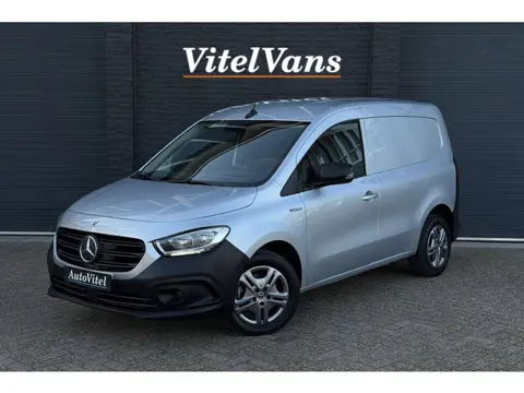 Mercedes-Benz eCitan 112 Pro L1 51 kWh | Snellader | Stoelverwarming | Camera | Nieuwstaat