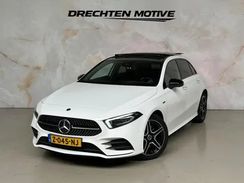 Mercedes-Benz A-klasse 250 e AMG Line / Pano / Memory / sfeer /