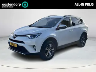 Toyota RAV4 2.0 Style 4WD | Navigatie | Achteruitrijcamera | Verwarmde voorstoelen | Elektrische ach