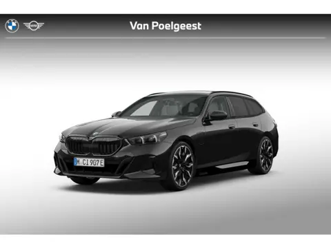 BMW 5 Serie Touring 530e M Sport Edition | M Sportpakket Pro | Innovation Pack | Travel Pack | Comfo