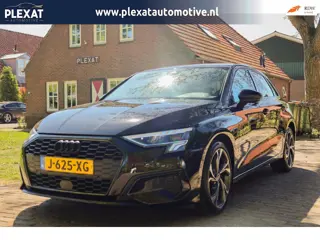 Audi A3 Sportback 35 TFSI Business edition Aut. | S-line | Apple Carplay | Sportstoelen | Black Opti