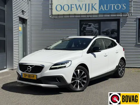 Volvo V40 Cross Country 1.5 T3 Dynamic Edition Automaat Clima Leder Memory Led