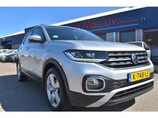Volkswagen T-Cross 1.5 TSI Style , TREKHAAK ,  A UITRIJ CAM  , CLIMATR ,  CR CONTR ,  LED KOPL , PDC