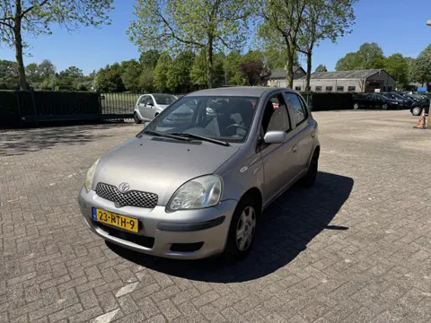 Toyota Yaris 1.0 VVT-i Terra 5drs (bj 2004)