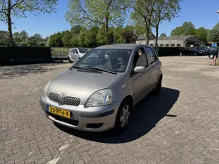 Toyota Yaris 1.0 VVT-i Terra 5drs (bj 2004)