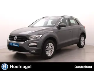 Volkswagen T-Roc 1.5 TSI Style Automaat | Camera | Parkeersensoren | Adaptive Cruise Control | Trekh