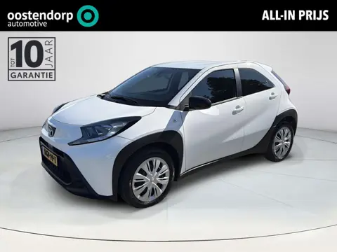 Toyota Aygo X 1.0 VVT-i MT Play | Stoelverwarming | Camera | Apple CarPlay / Android auto |