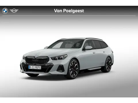 BMW 5 Serie Touring 530e M Sport Edition | M Sportpakket Pro | Innovation Pack | Travel Pack | Comfo