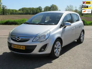 Opel Corsa 1.2-16V Cosmo