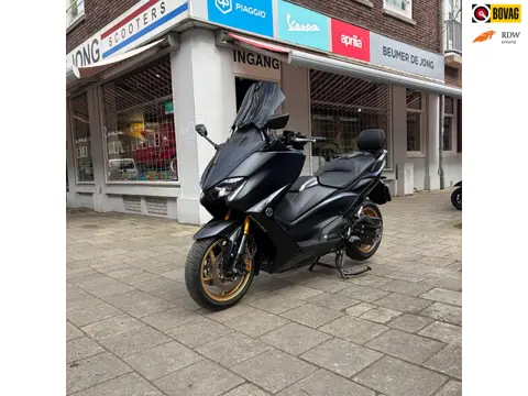 Yamaha Scooter TMAX 560 Tech MAX ABS