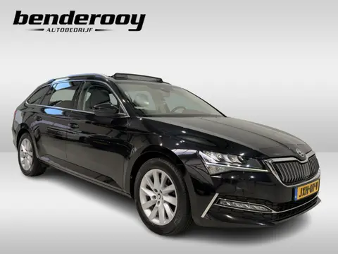 Škoda Superb Combi 1.4 TSI iV Business Edition | Leder | Pano dak