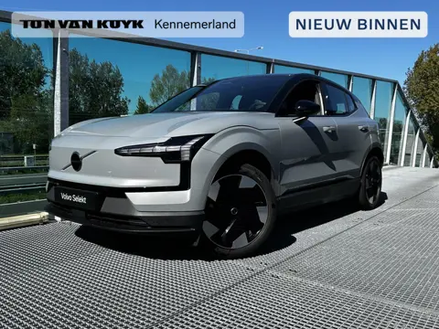 Volvo EX30 Single Motor Extended Range Plus 69 kWh Harman Kardon Premium Audio, Parkeerverwarming, V