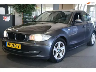 BMW 1-serie 118i AUT Cruise Pdc Xenon MF-Stuur Stoelverwarming