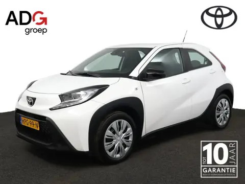 Toyota Aygo X 1.0 VVT-i MT Play | Adaptive Cuise Control | Achteruitrijcamera | Airco | Apple Carpla