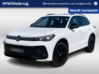 Volkswagen Tiguan 1.5 eHybrid 204pk R-Line DSG Automaat Black Style / Panorama schuifdak / LM 19 inc
