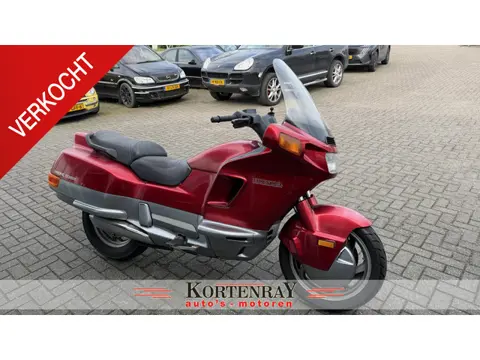 Honda PC 800 nette klasieke tourmotor!!.