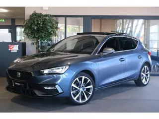 Seat Leon 1.4 TSI eHybrid PHEV FR 204PK Pano Led ACC Navi Virtual