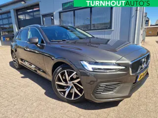 Volvo V60 T6 Twin Engine AWD Momentum Pro (bj 2020)
