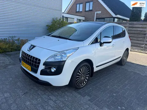Peugeot 3008 1.6 VTi ST Panoramadak! NAV. Bj:2010 NAP!