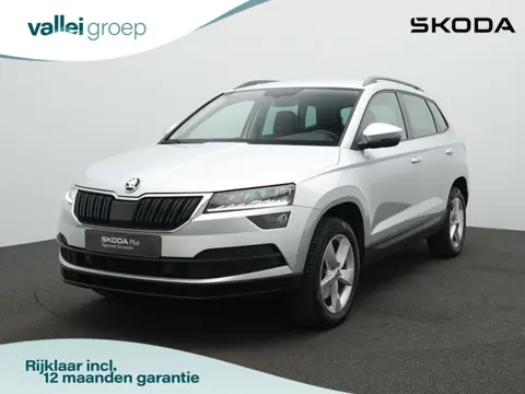 Skoda Karoq 1.5 TSI 150 pk DSG ACT Ambition Business | Trekhaak | Adaptive Cruise | Navigatie | Park