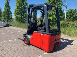 Linde E15-01 1500KG 4.60METER HEFTRUCK (bj 2011)
