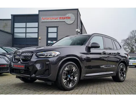 BMW IX3 High Executive 80 kWh | Panorama | incl. BTW | Assisted Driving | Adaptieve Cruise control |