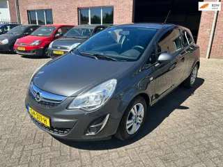 Opel Corsa 1.4-16V // Airco // APK 5-2-2027