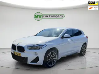 BMW X2 SDrive20i High Executive | M Sport pakket | Dealer onderhouden | Memory Seats | Camera | Crui
