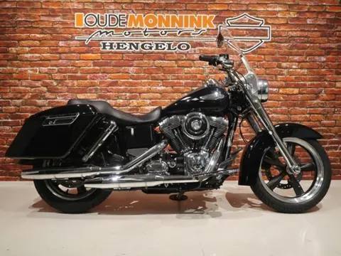 Harley-Davidson FLD Switchback 1690 (bj 2011)