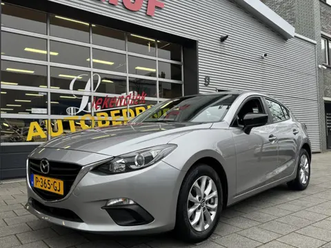 Mazda 3 2.0 Skylease 120 PK - Airco I Sport velgen I Xenon I Comfort pakket I Dealer onderhouden