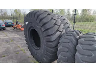 Titan 29.5 - 29 tires NEW 2 pieces available