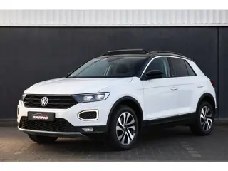 Volkswagen T-Roc 1.5 TSI Active IQ.Drive|Pano|ACC