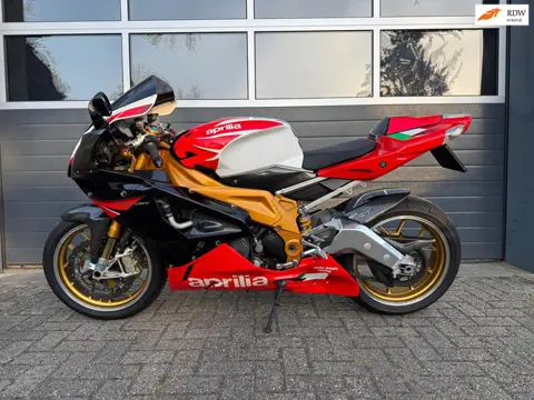 Aprilia Sport RSV 1000 R Factory MOTO MAGIC RACING