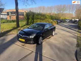Opel Vectra 1.9 CDTi DPF Elegance