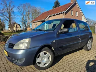 Renault Clio 1.2 Campus Accès met Slechts 95000 km NAP !